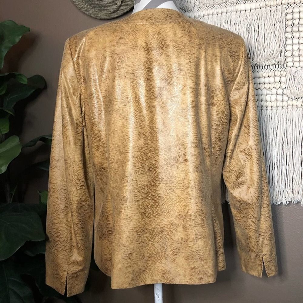 Jm Collection Tan Snake Print Zip Up Jacket - image 3